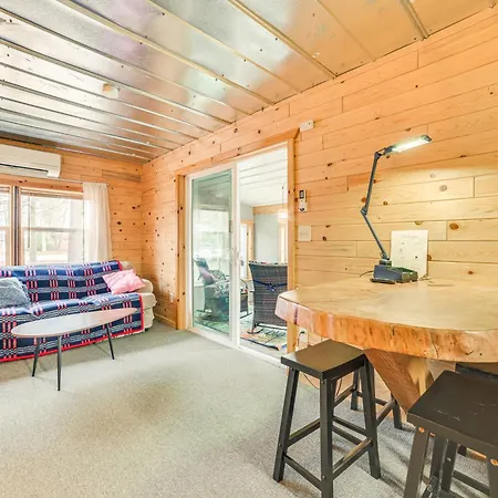 Oscoda Cabin With Charcoal Grill Walk To Lake Huron
